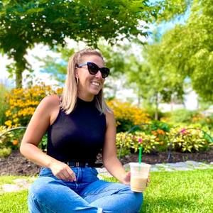 Meet your Posher, Mélissa